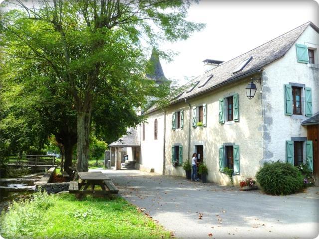 Gites Communaux A Lourdios Exteriér fotografie